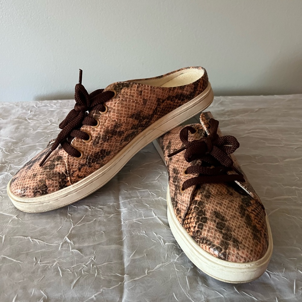 Soul Naturalizer Slip-on Sneakers